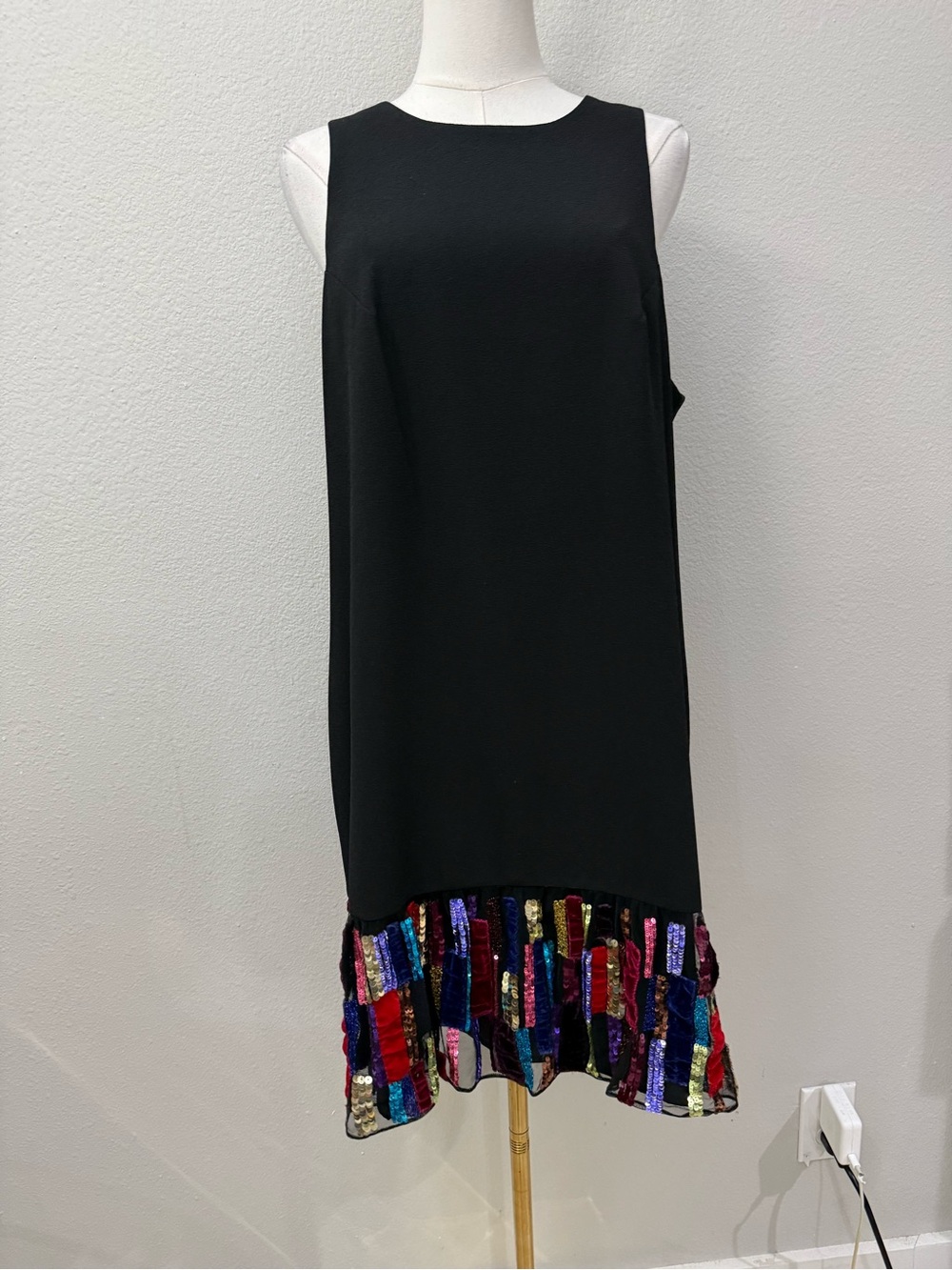 Trina Turk  Berry Sleeveless Drop Waist Dress Sz 12 - Picture 2 of 6